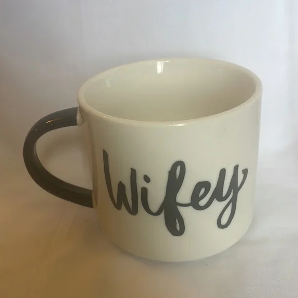 Wifey Hubby Wife Husband Coffee Cups - Picture 2 of 5